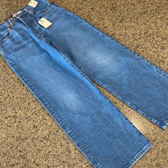 Levi’s Ribcage Straight Ankle - Picture 4 of 13